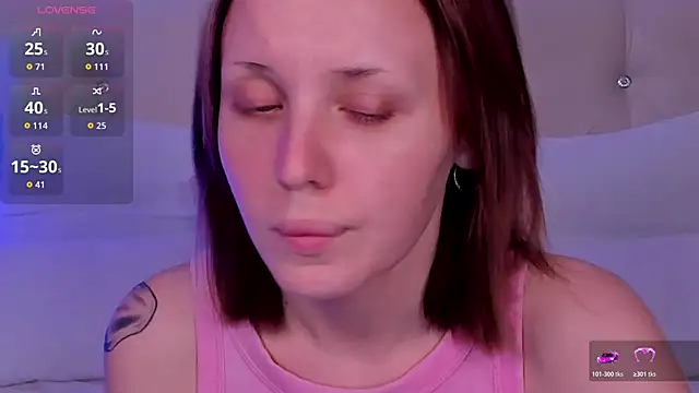 Snapshot of LianaFord chatting on 9, 5, 2026 LianaFord online show from 9, 5, 2026
