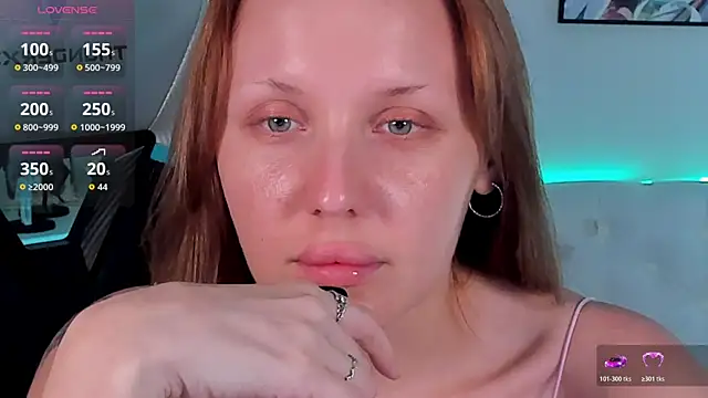 Snapshot of LianaFord chatting on 20, 5, 2026 LianaFord online show from 20, 5, 2026