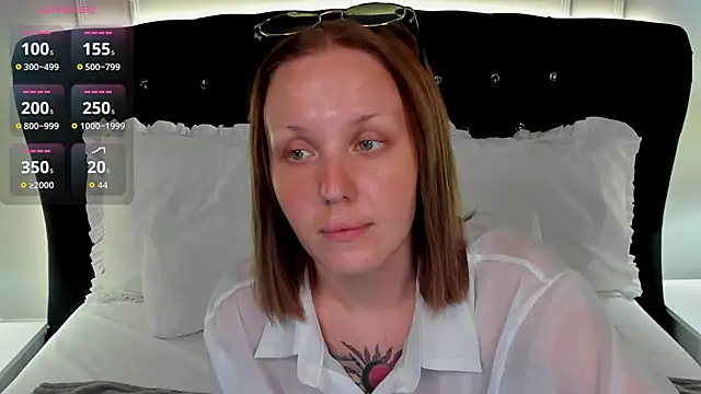 Snapshot of LianaFord chatting on 26, 5, 2026 LianaFord online show from 26, 5, 2026