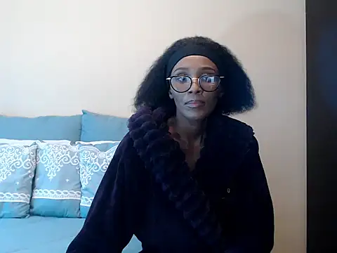 Snapshot of yummycherryxx chatting on 6, 5, 2026 yummycherryxx online show from 6, 5, 2026