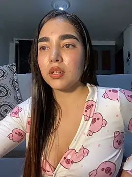 DulceChloe99 online show from 9, 4, 2026