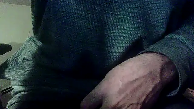 Snapshot of OralDesires2 chatting on 18, 12, 2024 OralDesires2 online show from 18, 12, 2024