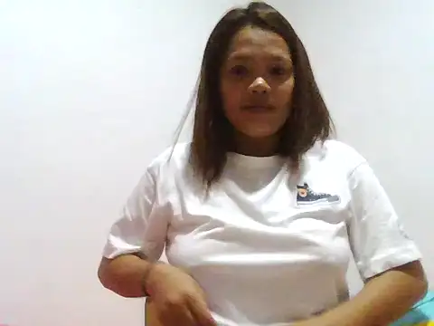 Snapshot of Silly_Girl21 chatting on 23, 6, 2026 Silly Girl21 online show from 23, 6, 2026