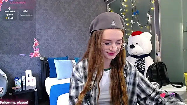 KateJonson online show from 5, 11, 2025