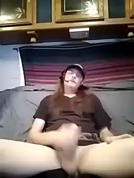 truckerlove69 online show from 3, 1, 2025