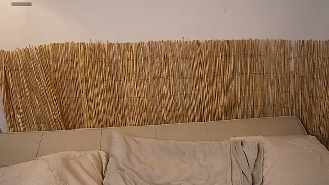 bunnycuteshy online show from 17, 4, 2026