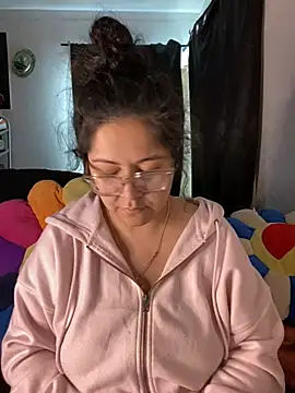 MsConejitaa online show from 16, 12, 2024