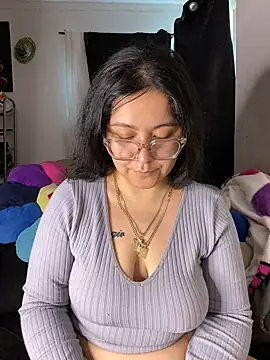 MsConejitaa online show from 3, 2, 2025