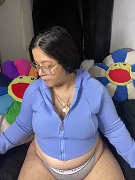 MsConejitaa online show from 28, 5, 2026