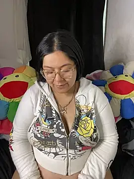 MsConejitaa online show from 2, 6, 2026