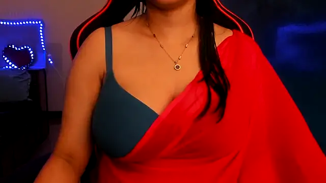 Snapshot of South_indian_tickly chatting on 7, 2, 2025 South indian tickly online show from 7, 2, 2025