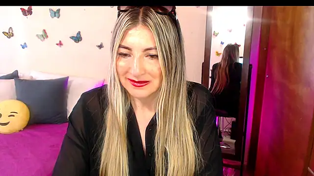 Jolie-Mature online show from 7, 11, 2025