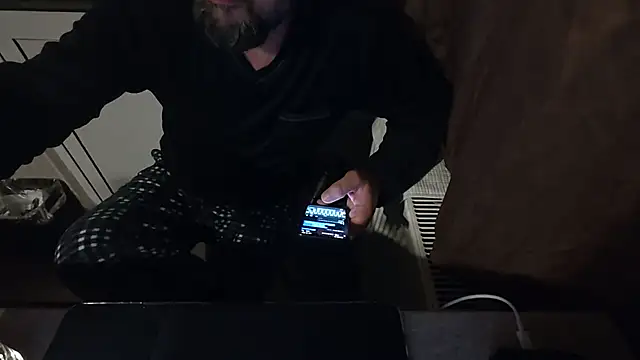 Snapshot of TigerOne19 chatting on 29, 11, 2025 TigerOne19 online show from 29, 11, 2025