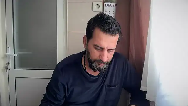 Snapshot of TigerOne19 chatting on 3, 12, 2025 TigerOne19 online show from 3, 12, 2025