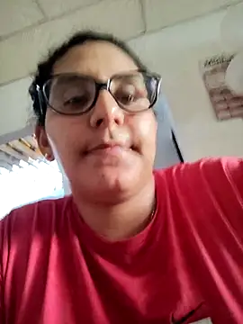 DanielleEvans  online show from 20, 2, 2025