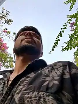  IRRESISTIBLE  online show from 23, 11, 2025