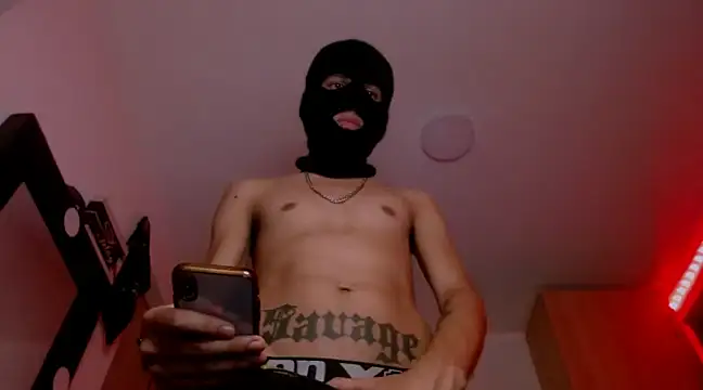 Snapshot of Samuel_Suarez chatting on 18, 1, 2025 Samuel Suarez online show from 18, 1, 2025
