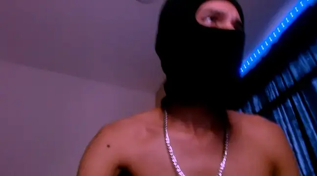Snapshot of Samuel_Suarez chatting on 19, 2, 2025 Samuel Suarez online show from 19, 2, 2025
