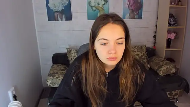 KristinaLoison online show from 6, 1, 2025