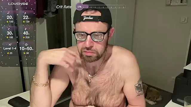 Snapshot of FABIOGLASSES chatting on 16, 3, 2025 FABIOGLASSES online show from 16, 3, 2025