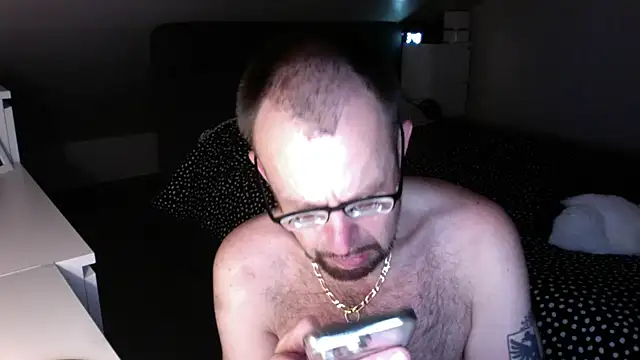 Snapshot of FABIOGLASSES chatting on 20, 7, 2026 FABIOGLASSES online show from 20, 7, 2026