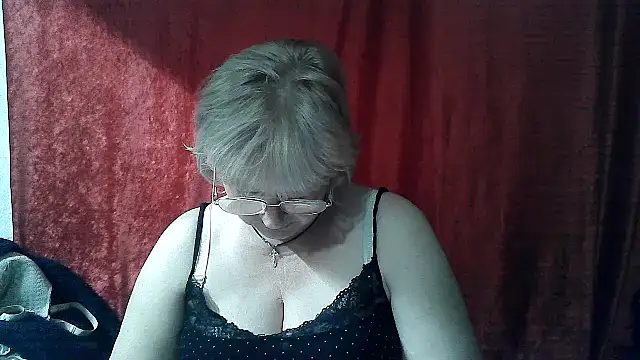 Snapshot of Gina_Marlyn chatting on 30, 4, 2026 Gina Marlyn online show from 30, 4, 2026