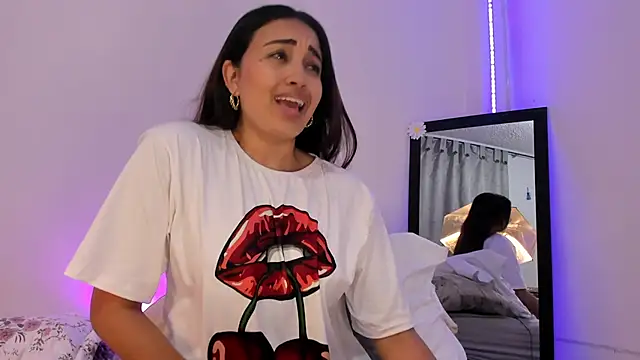 aisha es online show from 29, 1, 2025