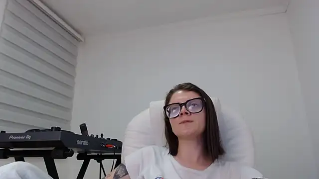 Arya starrk online show from 5, 12, 2024