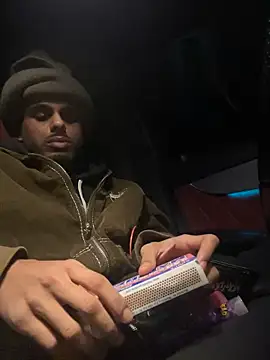 Snapshot of dingoding chatting on 18, 12, 2024 dingoding online show from 18, 12, 2024