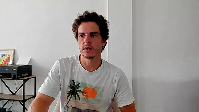 Snapshot of HeteroOli chatting on 20, 7, 2026 HeteroOli online show from 20, 7, 2026