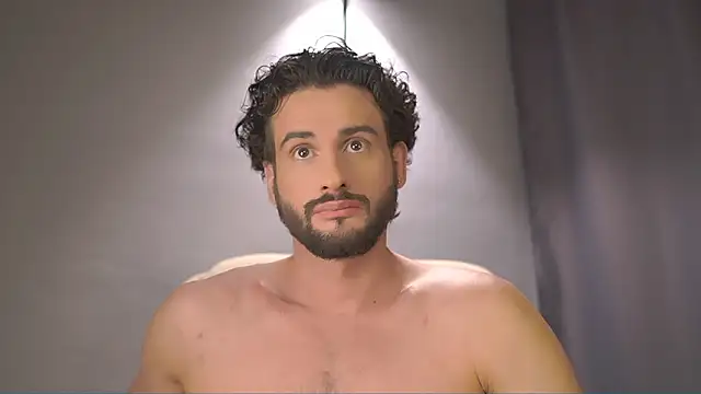 Snapshot of Keen___Luckystrike chatting on 12, 2, 2026 Keen Luckystrike online show from 12, 2, 2026