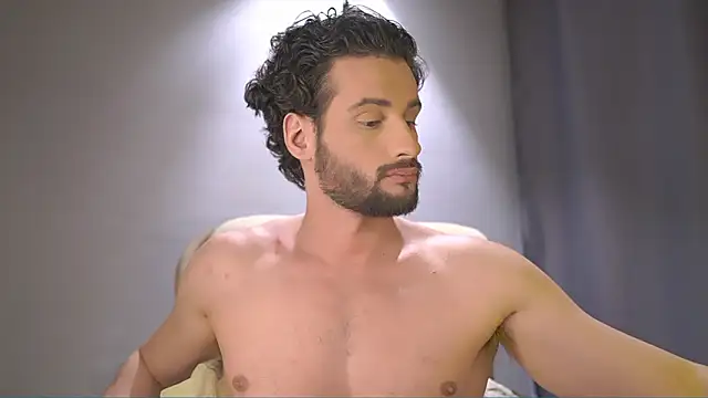 Snapshot of Keen___Luckystrike chatting on 13, 2, 2026 Keen Luckystrike online show from 13, 2, 2026