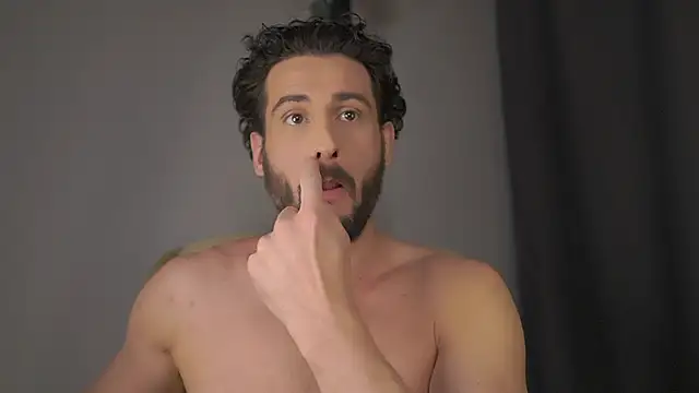 Snapshot of Keen___Luckystrike chatting on 14, 2, 2026 Keen Luckystrike online show from 14, 2, 2026