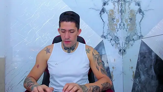 Snapshot of yeckodream chatting on 14, 11, 2025 yeckodream online show from 14, 11, 2025