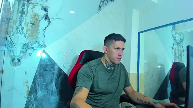 Snapshot of yeckodream chatting on 27, 11, 2025 yeckodream online show from 27, 11, 2025