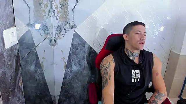 Snapshot of yeckodream chatting on 30, 11, 2025 yeckodream online show from 30, 11, 2025