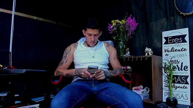 Snapshot of yeckodream chatting on 24, 5, 2026 yeckodream online show from 24, 5, 2026