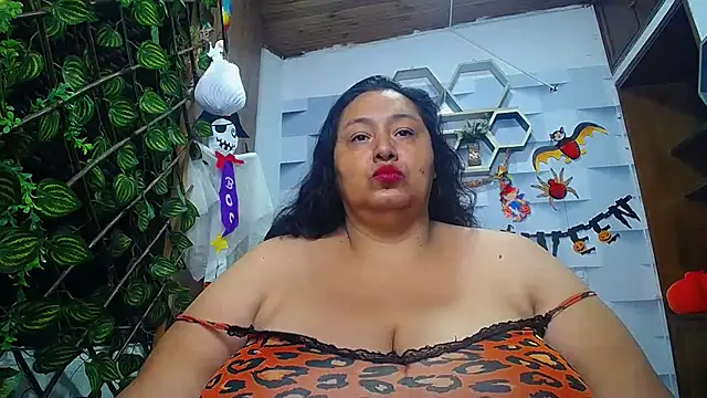 TistMature online show from 23, 10, 2025