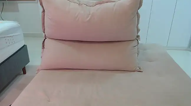 AliceStone19 online show from 7, 2, 2025