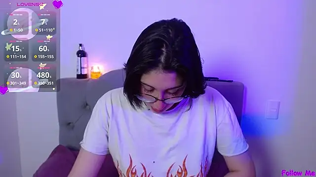 Red-moon1 online show from 19, 1, 2025