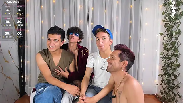 Snapshot of EuphoriaBoys chatting on 7, 3, 2025 EuphoriaBoys online show from 7, 3, 2025