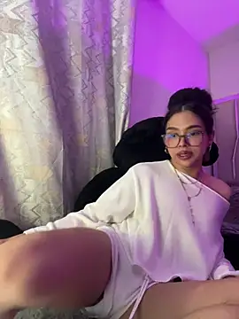 Samantha Bernardo online show from 21, 6, 2026