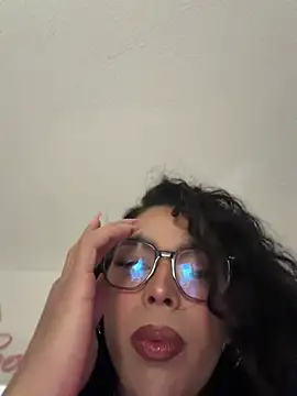 Samantha Bernardo online show from 28, 7, 2026