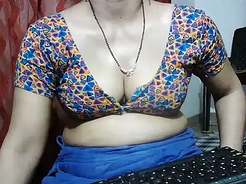 Snapshot of RukminiNew chatting on 8, 5, 2026 RukminiNew online show from 8, 5, 2026