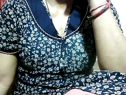 Snapshot of RukminiNew chatting on 18, 5, 2026 RukminiNew online show from 18, 5, 2026