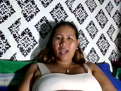 sweet smile4u online show from 27, 3, 2026