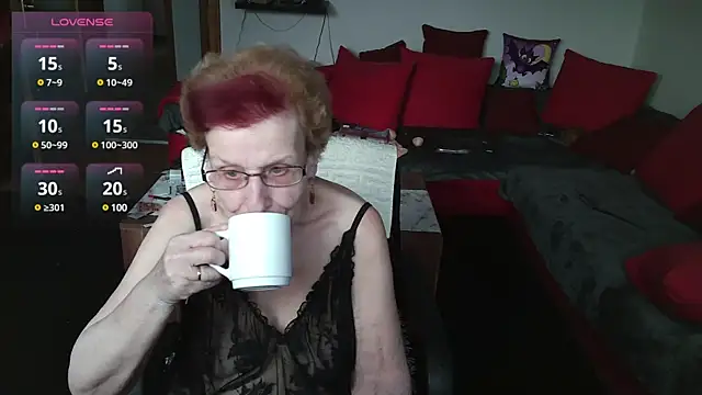 Snapshot of HeisseomaOriginal chatting on 4, 2, 2025 HeisseomaOriginal online show from 4, 2, 2025