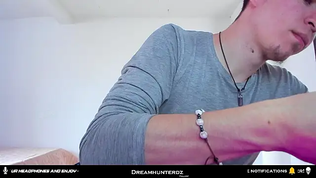 Snapshot of Headhunterdz chatting on 14, 2, 2026 Headhunterdz online show from 14, 2, 2026