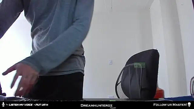 Snapshot of Headhunterdz chatting on 19, 2, 2026 Headhunterdz online show from 19, 2, 2026