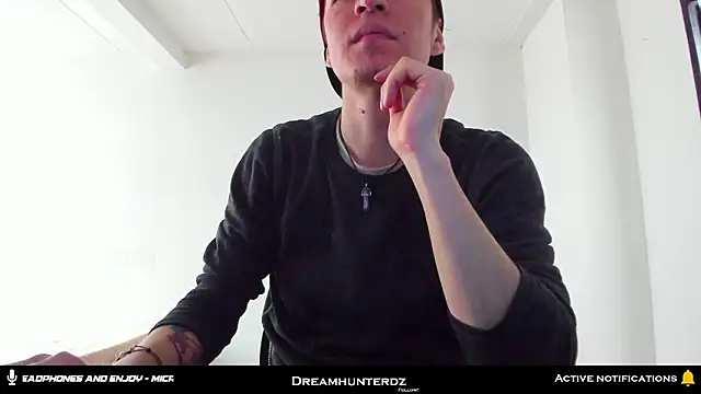 Snapshot of Headhunterdz chatting on 21, 2, 2026 Headhunterdz online show from 21, 2, 2026